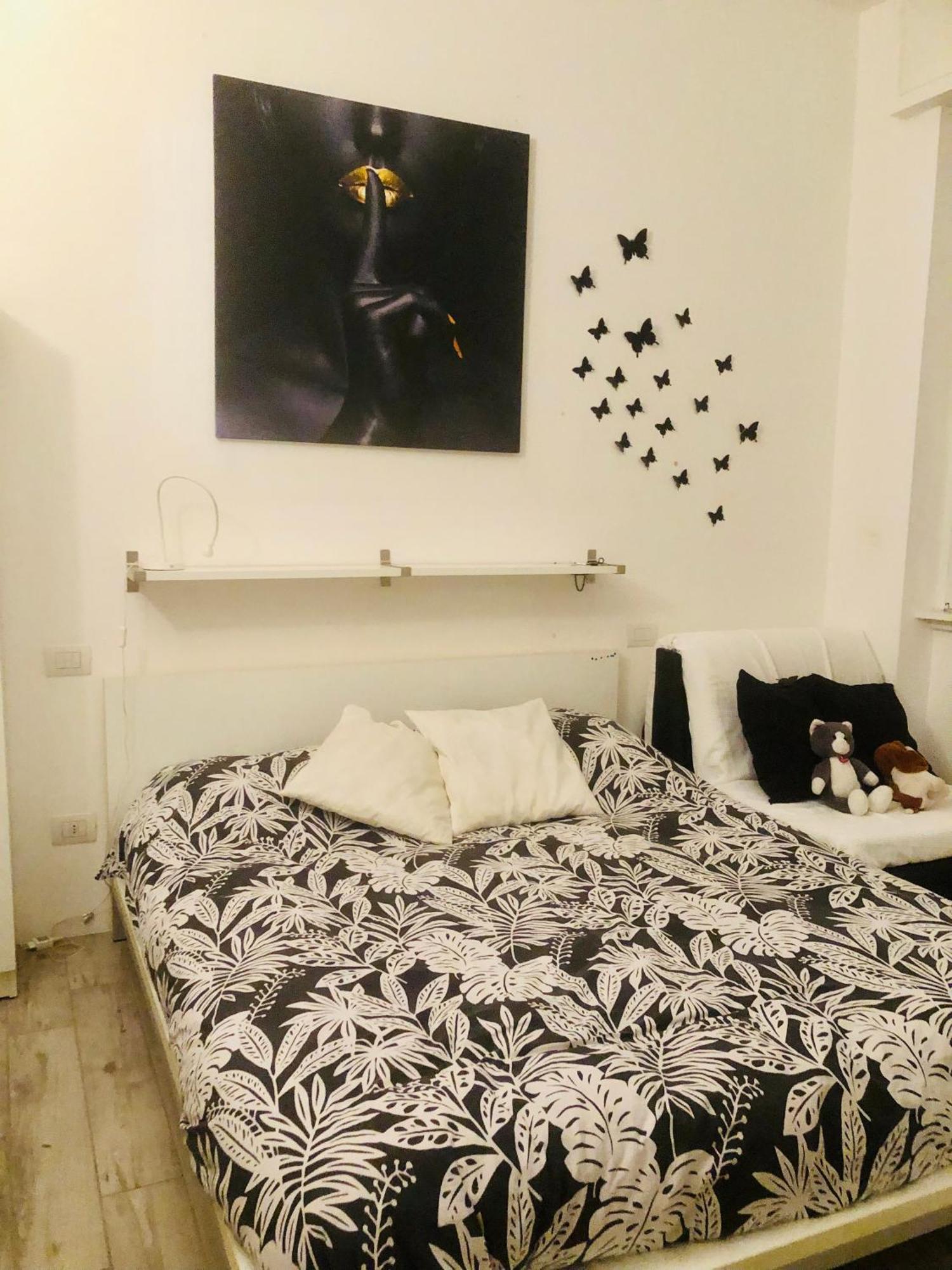 Bed and Breakfast Joo'S Flat Милан Экстерьер фото